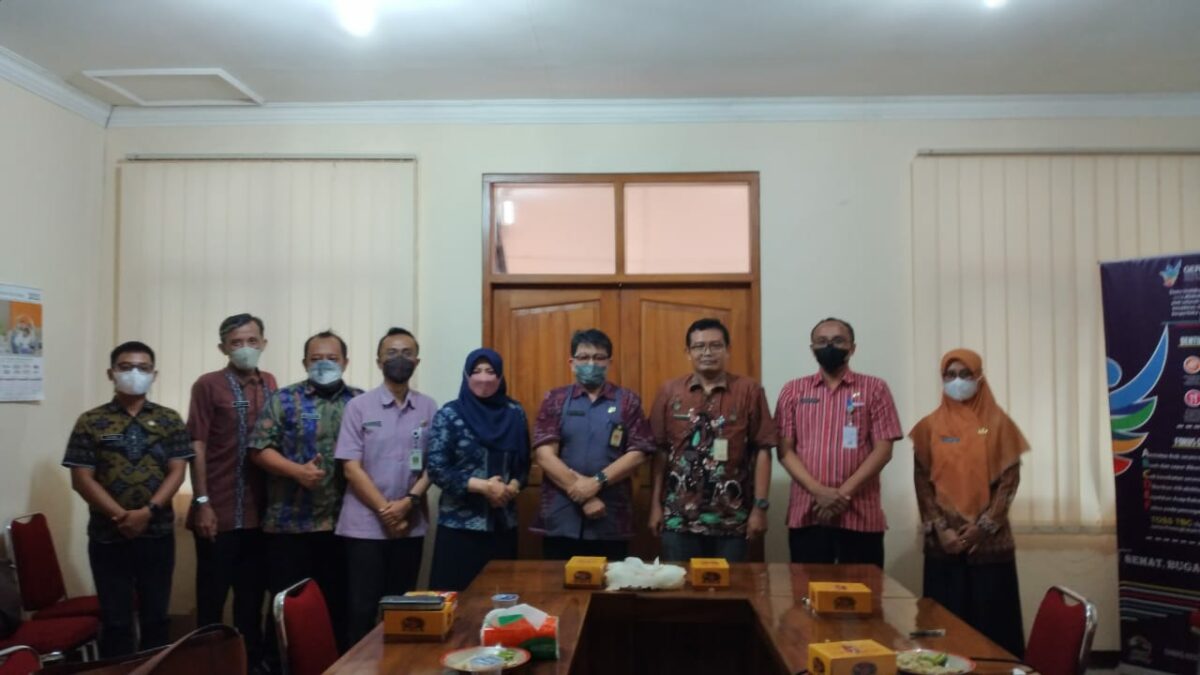 KUNJUNGAN STUDI REFERENSI DARI DPU DAN DPMPTSP KABUPATEN SEMARANG KE DPUPR KABUPATEN PURBALINGGA